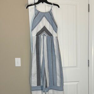 Elegant Striped Jumpsuit in Blue and Gray